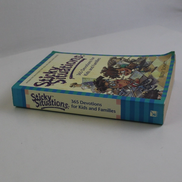 Sticky Situations 365 Devotions for Kids & Families Betsy Schmitt 1997 PB