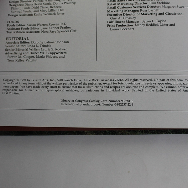 VTG Leisure Arts Presents The Spirit of Christmas Book Seven 1993 Hardcover