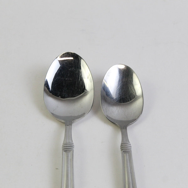 Lot of 6 Cuisinart Exeter Pattern 18/10 SS 5 Oval-Shaped Soup Spoons 1 Teaspoon