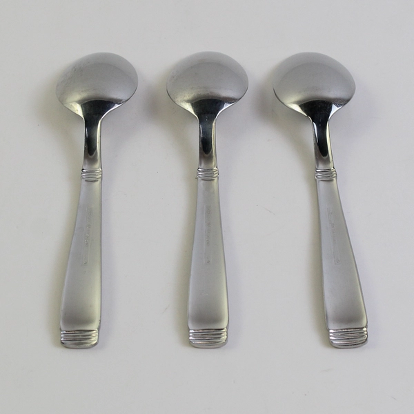 Lot of 3 Cambridge Metro-Sand Pattern Soup Spoons 18/8 SS 7.25" Rare HTF Korea