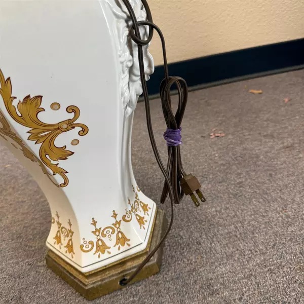 Vintage Hand Painted Gold Trim Porcelain Urn Shaped Lamp Drum Shade