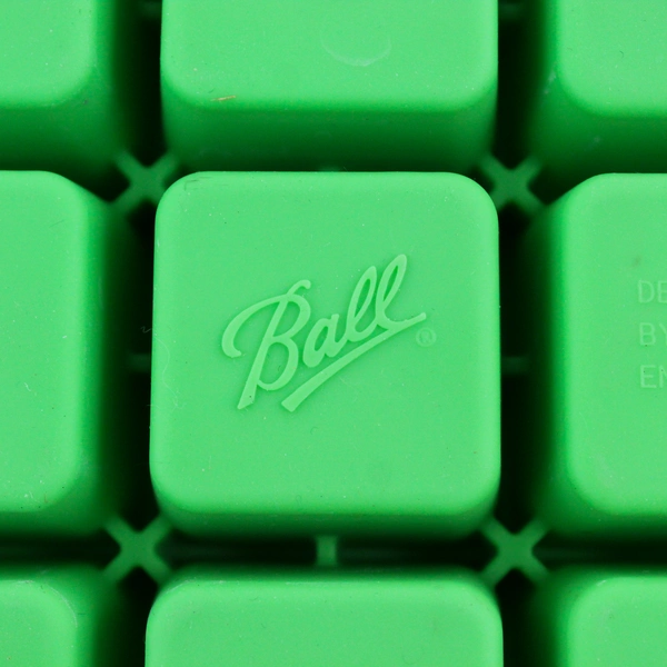 Lot Of 2 Ball Brand Matching Green Square Silicone Freezer Tray W/ Matching Tops