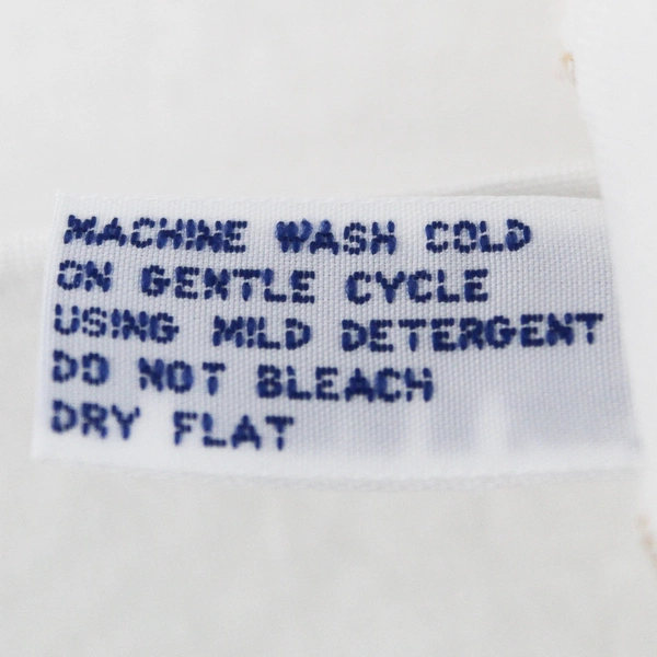 Set of 4 Women's Seashell Embroidered White Handkerchiefs