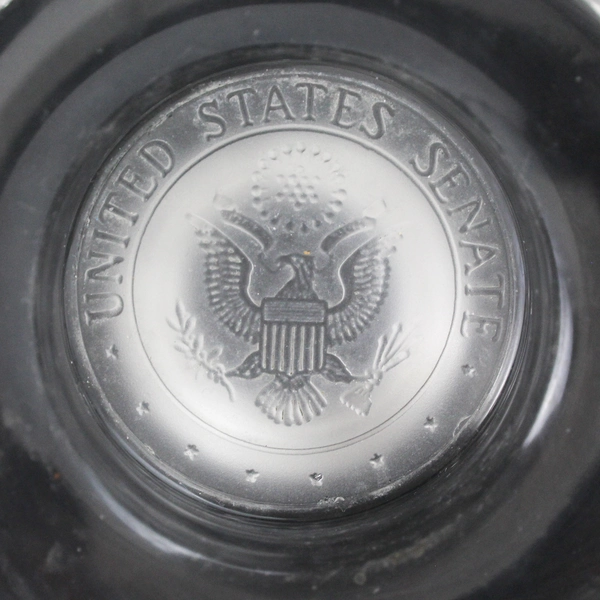 Vintage United States Seal Of The Senate Heavy Etched Glass Cigar Ashtray 8"
