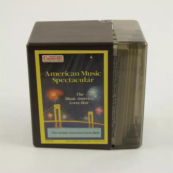 Set of 4 Cassette Tapes American Music Spectacular Music America Loves Best