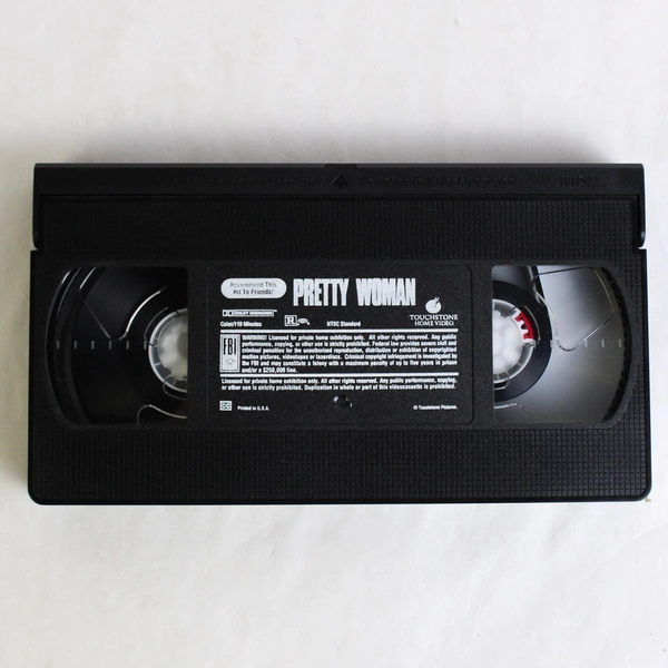 Pretty Woman VHS 1990 Julia Roberts Richard Gere Touchstone Classic Film