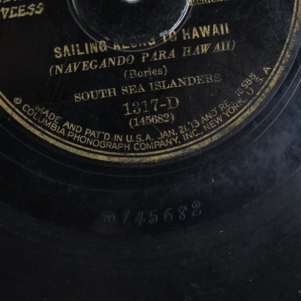 South Sea Islanders Sailing Along to Hawaii 78 RPM Record No. 1317-D
