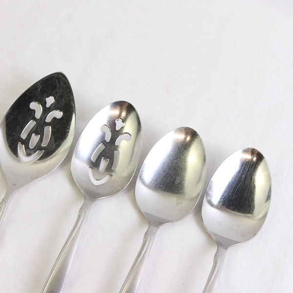 Lot of 4 Oneida Delmar-Taper Serving Spoons Stainless Steel Glossy Finish