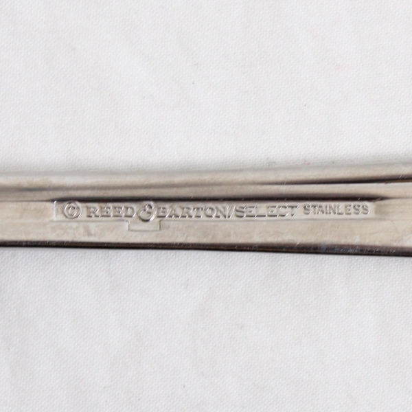 A Reed & Barton Select East Hampton Pattern Serving Fork Stainless 8.75 Inches