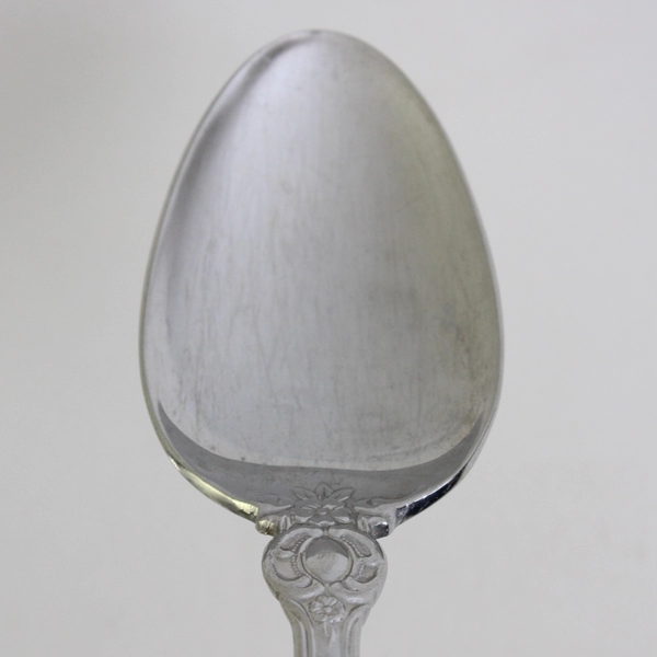 A Set of 4 Michael Lloyd 18/8 Stainless Flatware Oval Soup Spoons MLL7 Pattern 