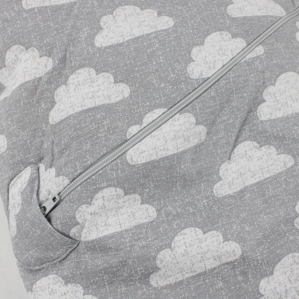 Snuz Snuzpouch Cloud Nine Gray Baby Sleep Bag Cloud Pattern 6-18 Months