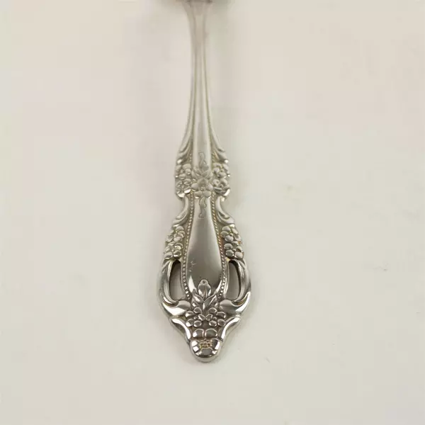 Set of 6 Oneida Raphael Stainless Oval Soup Spoons