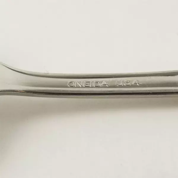 Oneida Liberty's Light Cold Meat Serving Fork 8.5in 