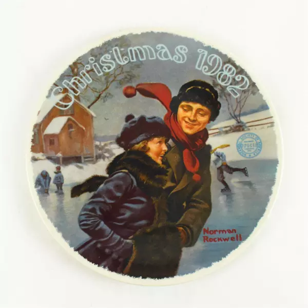 Norman Rockwell 1982 Limited Edition Christmas Plate Christmas Courtship #7839
