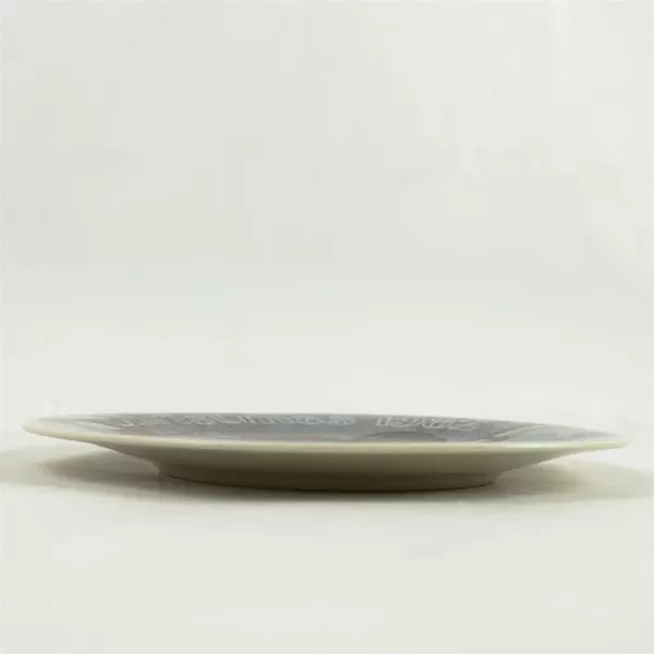 Norman Rockwell 1982 Limited Edition Christmas Plate Christmas Courtship #7839