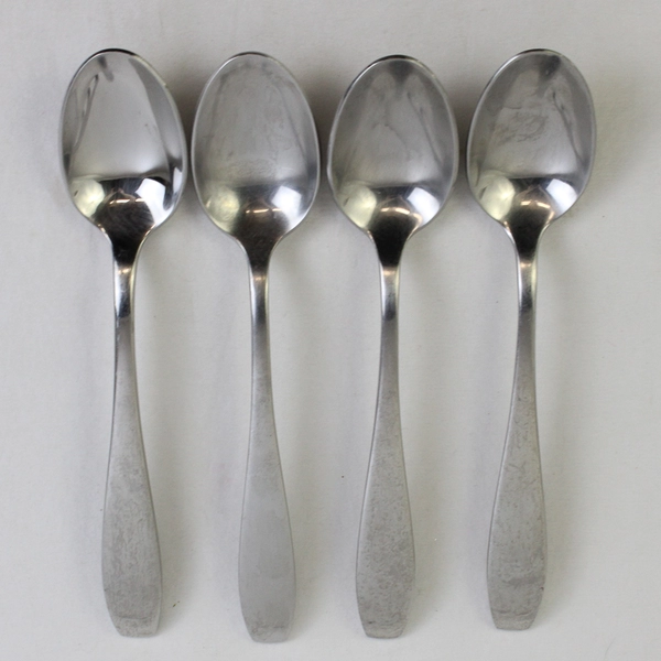 Lot of 4 Cambridge Silver CBS181 Pattern  SS Oval Soup Spoons 7.75" Rare HTF