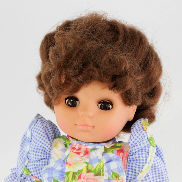 VTG GI-GO Doll Vinyl W/ Soft Cloth Body Sleepy Brown Eyes Brown Hair 15"