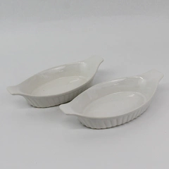 Lot of Two White Oven Proof Au Gratin Individual Baking Dishes 