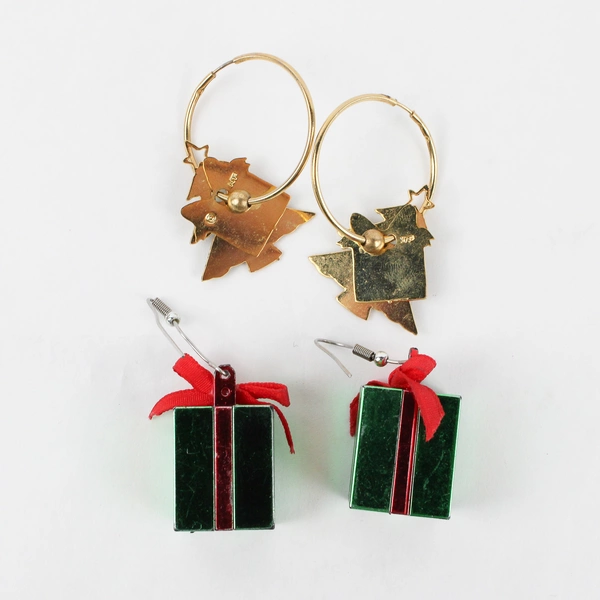 Lot of 2 Pairs of Christmas-Themed Charms Earrings Red and Green