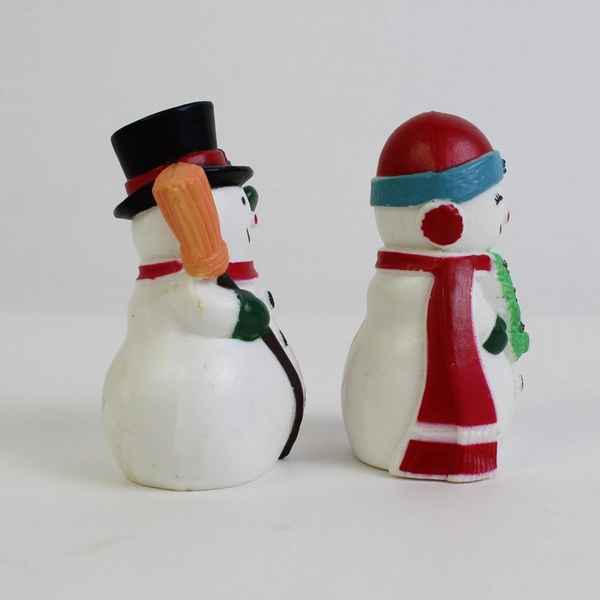 Pair of Snowmen Salt and Pepper Shakers