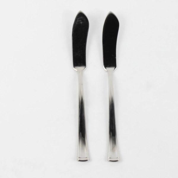 Lot Of 2 Dansk Orion Pattern Butter Knives 18/10 Stainless 7.25" Long Good