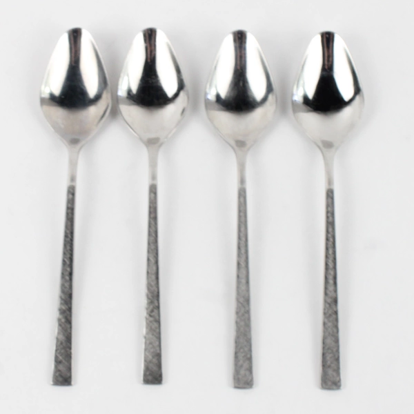 Lot Of 4 International Silver Futura Pattern Teaspoons 6.25" Long Good