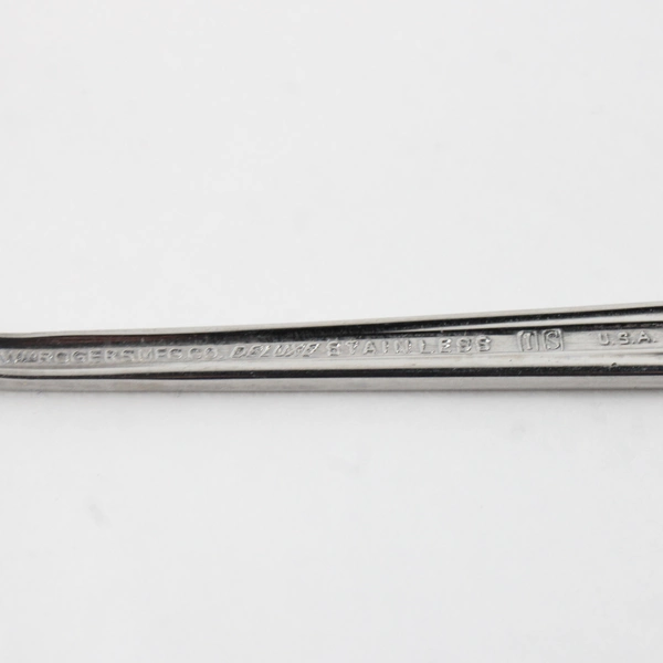 Lot Of 4 International Silver Futura Pattern Teaspoons 6.25" Long Good