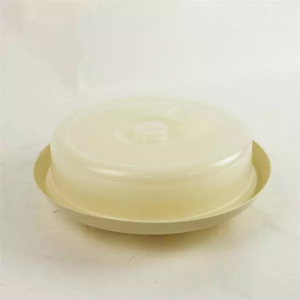 Nesting Microwave Plate Covers Stackable Plastic 10.5in x 4in 