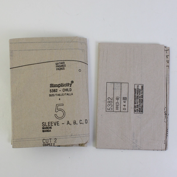 Simplicity 5382 Easy to Sew Nightgown, Robe & PJs Patterns Girls Size HH (3-6)