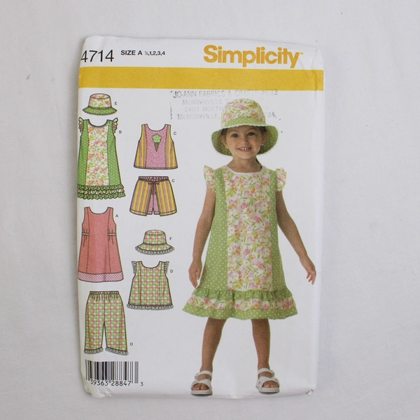 Simplicity 4714 Toddlers Dress & Outfit Patterns Girls Size A (1/2, 1, 2, 3, 4)