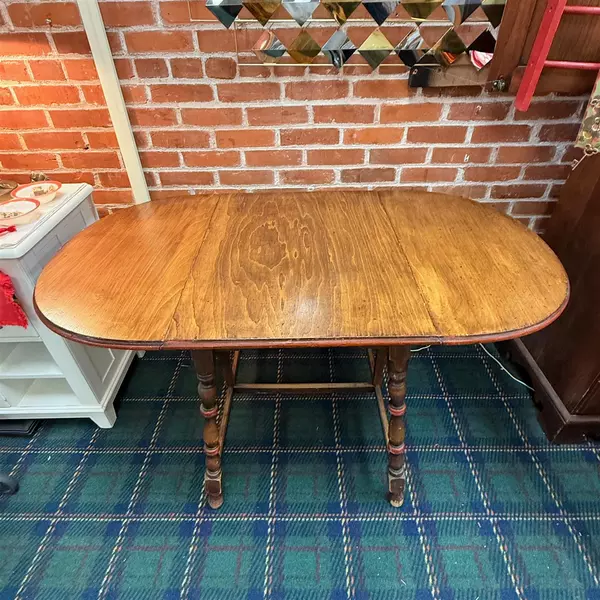 Vintage Wood Jacobean Style Drop Leaf Dining Table