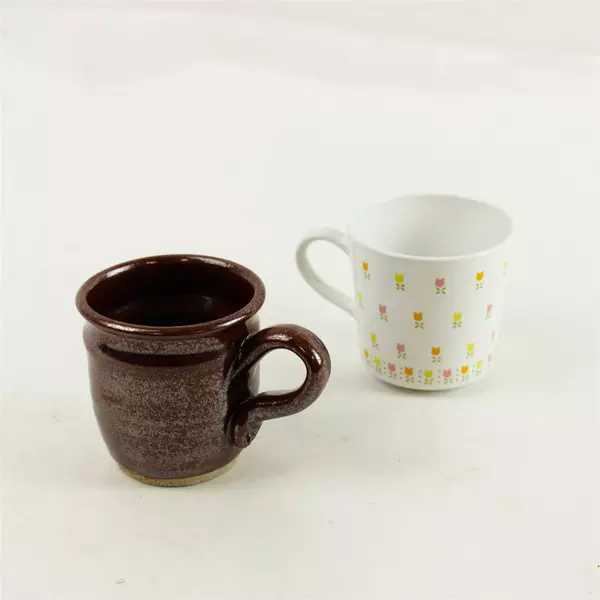 Lot of 2 Vintage Coffee Cups Centura White Floral & Brown Ceramic Mugs
