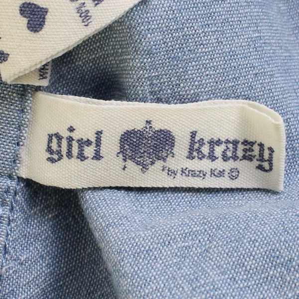 Girl Krazy Women's M Light Wash Denim Button Up Shirt with Roll Tab Sleeves