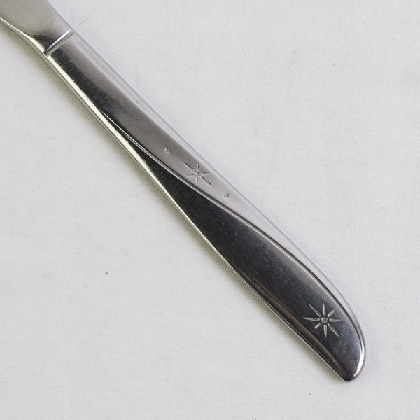 Lot of 7 Oneida Silver Twin Star Pattern Dinner Knives 8.5" Stainless Steel