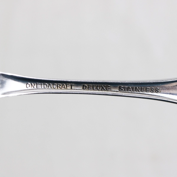 Oneidacraft Chateau Pattern Stainless Teaspoon 6" Good