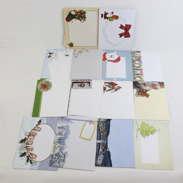 Lot of 14 Christmas Holiday Greeting Cards with Envelopes