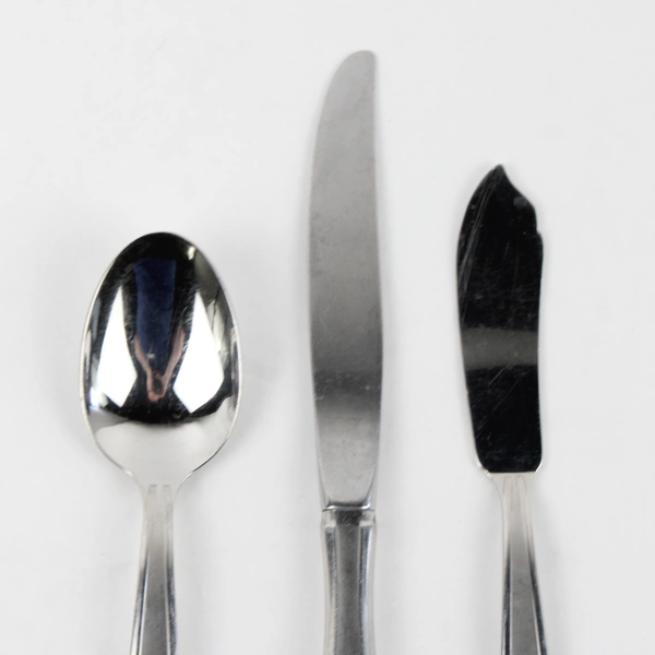 Lot Of 7 Oneida Silver Satin Shasta (Stainless) Flatware 3 Knives & 4 Spoons