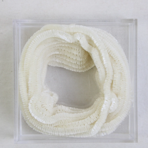 Au Ver a Soie Pure Silk Chenille Thread, 3 Yards White New 