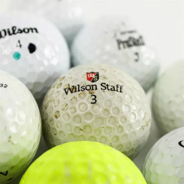 Lot of 19 Wilson Golf Balls Used Good Pre-Owned