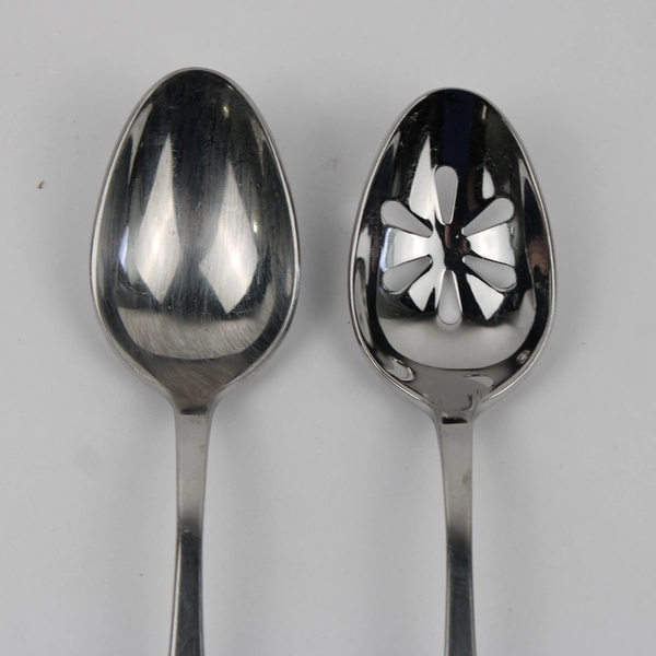 Lot of 2 Cambridge Silver CBS181 Pattern 18/8 SS Serving Utensils 9.25" Rare HTF