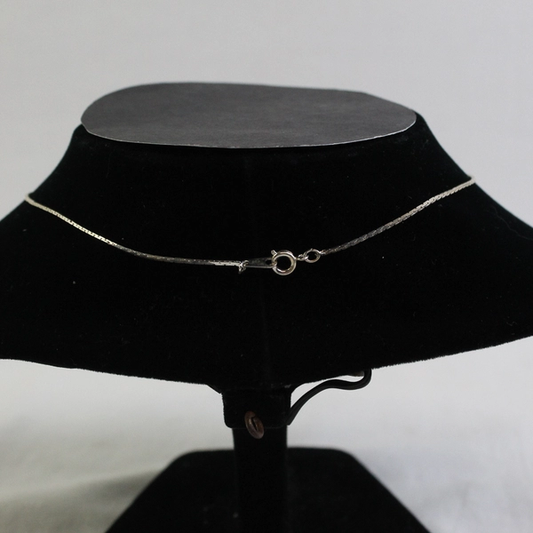 Unbranded Faux Diamond Charm on Silver-Toned Chain Necklace 17"