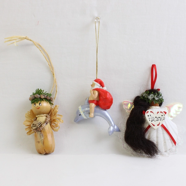 Lots of 6 Assorted Hawaiian Tree Ornaments Shell Angel Santa Flowers