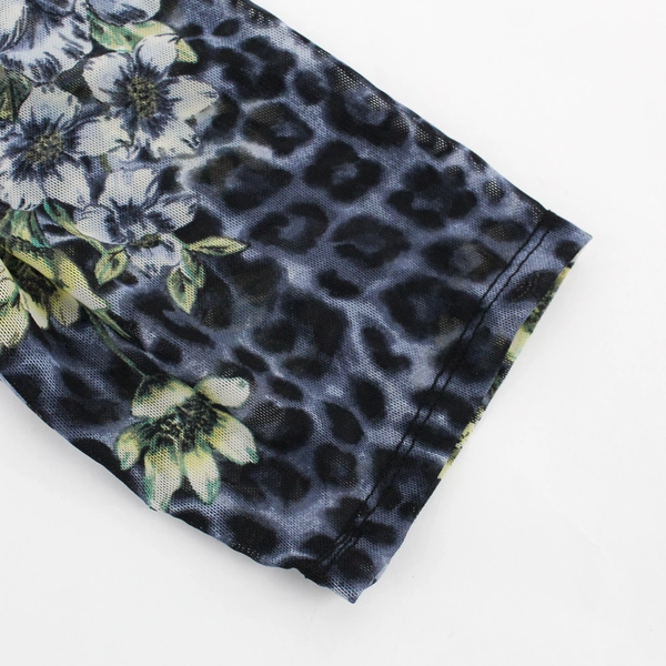 White House Black Market Women's M Blue Floral Mesh Short Sleeve Shirt