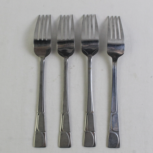 Lot Of 4 Hampton Silversmiths River Frosted (Stainless) Flatware Dinner Forks