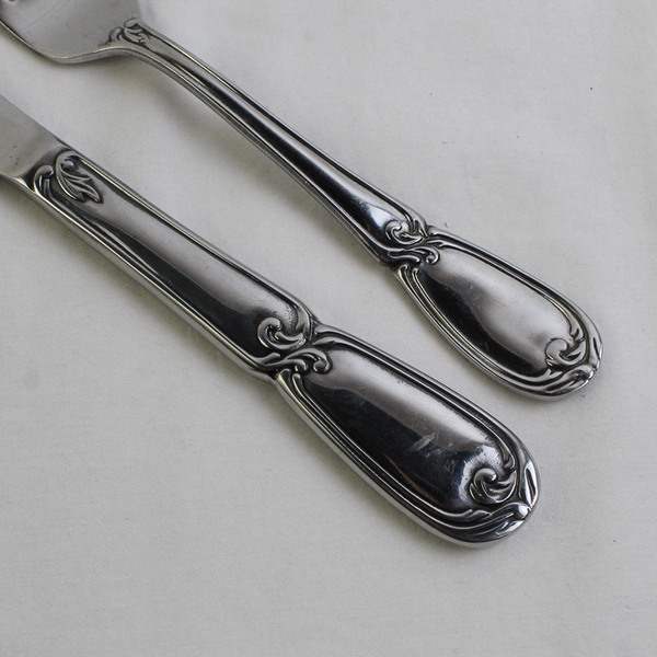 Lot Of 5 Hampton Silversmiths Fleur (Stainless) Flatware Dinner Knives & 1 Fork