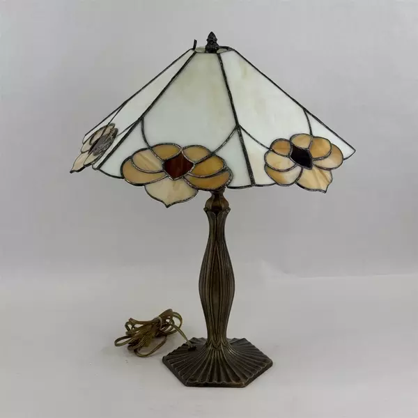 Vintage Lamp Bronze Tiffany Style Table Lamp Floral Stained Glass  Shade