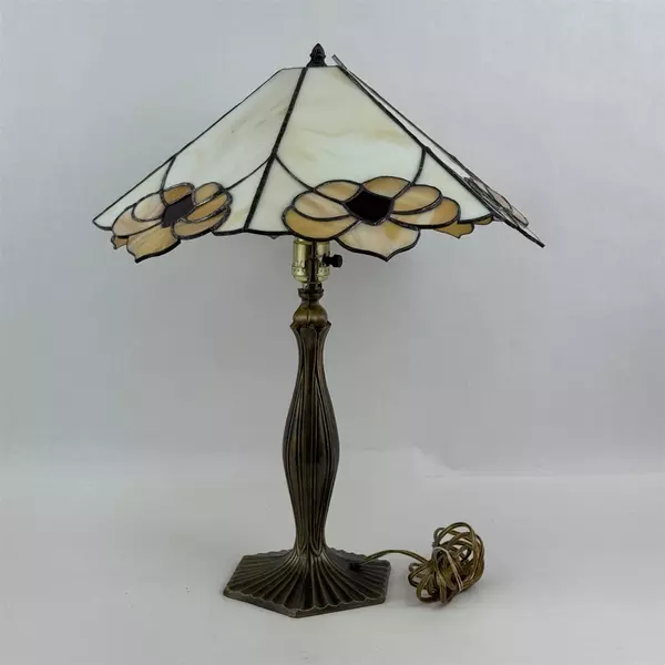 Vintage Lamp Bronze Tiffany Style Table Lamp Floral Stained Glass  Shade
