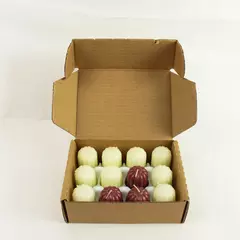 Set of 12 Home Interiors & Gifts White Linen & Gardenia Scented Candles