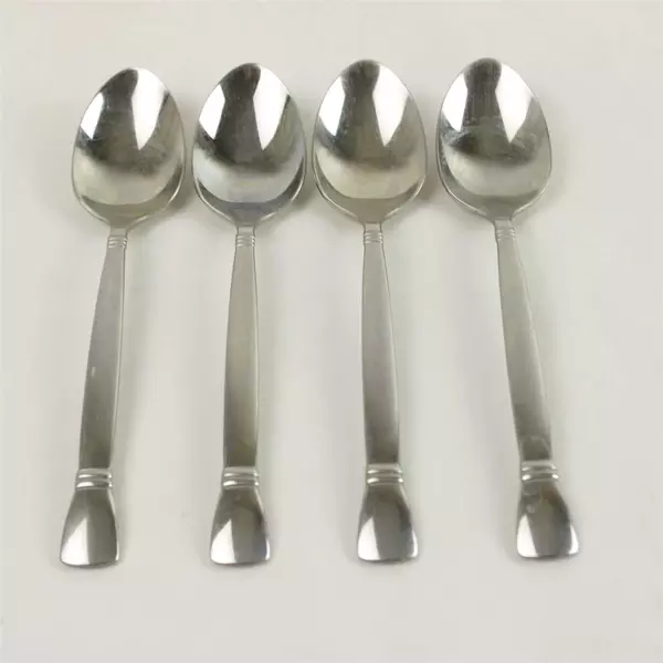 Oneida Nexus Stainless Teaspoons Set of 4 6in - Good Preowned