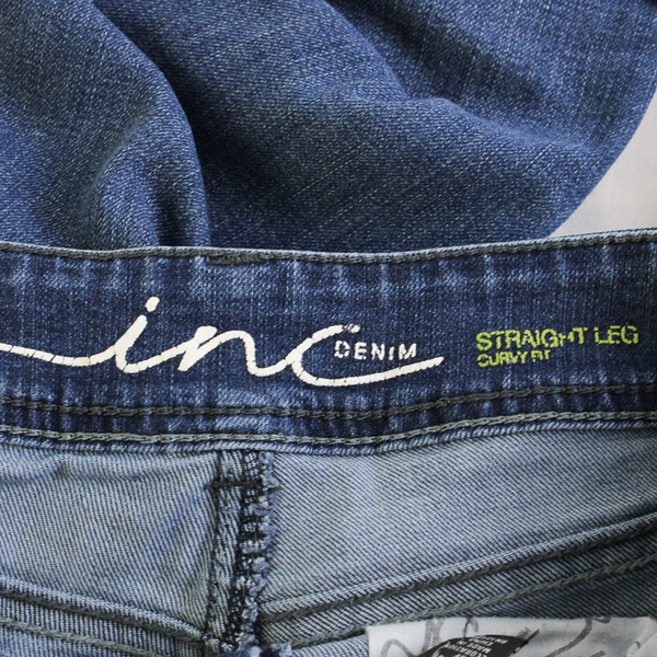 INC Jeans Women's 10 Blue Medium Wash Straight Leg Curvy Fit Stretch Denim Jeans